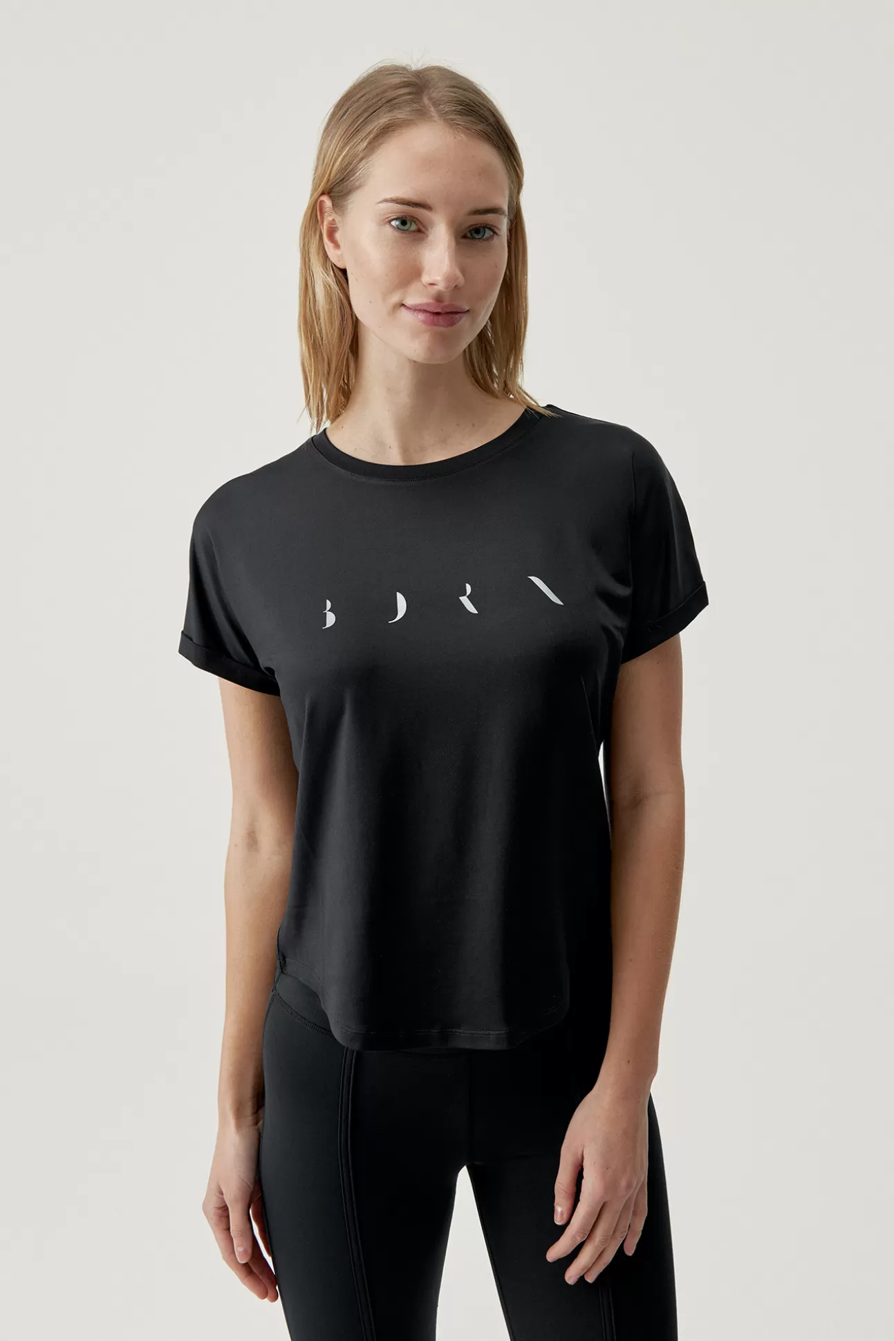 Shop T-Shirt Azami Black Mujer Camisetas